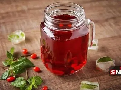 فواید شگفت‌انگیز آب زرشک برای کبد و قلب
