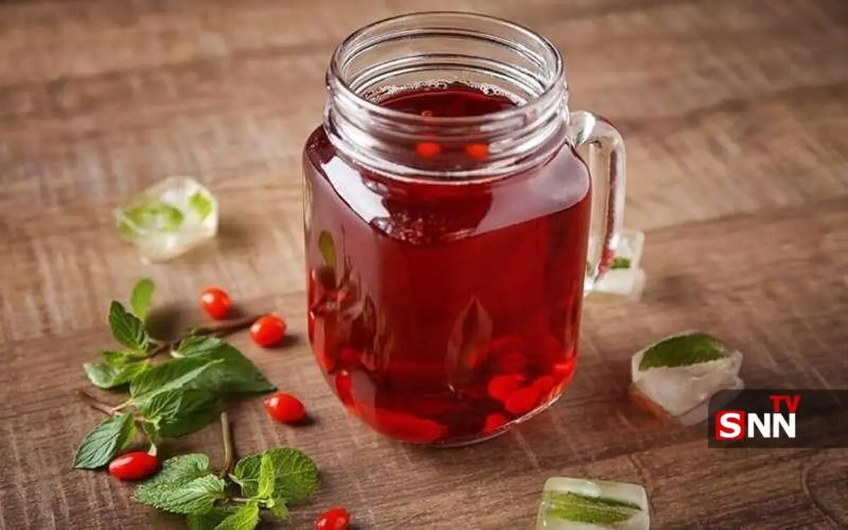 فواید شگفت‌انگیز آب زرشک برای کبد و قلب