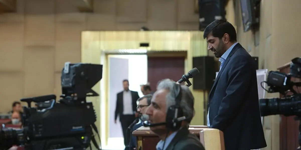  کمیسیون کلانشهرها و مدیریت محلی دولت تشکیل شود