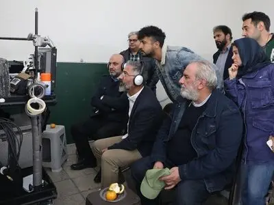 بازدید مدیرعامل بنیاد سینمایی فارابی از پشت صحنه فیلم «شه سوار»