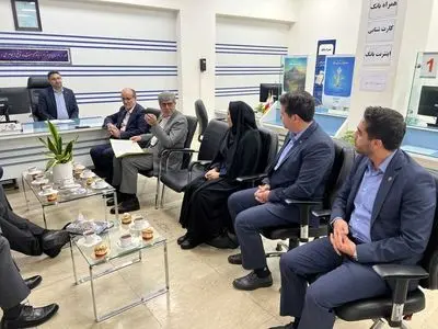 گامی جدید در تقویت ارتباطات داخلی و ارتقای بهره‌وری موسسه اعتباری ملل