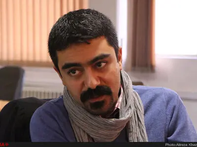 قیدِ قد کشیدن را زده‌ایم/ نظام دانشگاهی و ممیزی تیشه به ریشه ادبیات می‌زنند