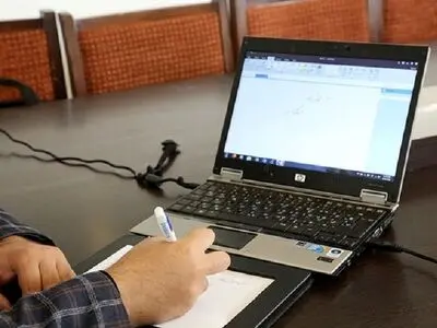 آغاز به کار مدرسه تابستانی کسب و کار دانشگاه علمی کاربردی 