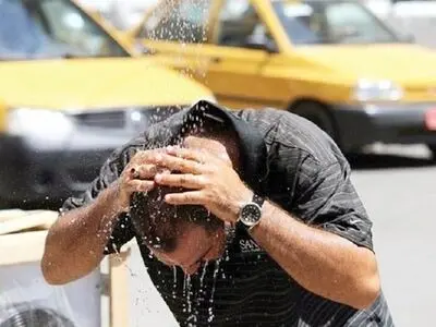دمای اکثر شهرستان‌های استان بالای ۴۰ درجه است