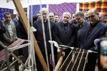 بازارهای خلیج‌فارس، آسیای شرقی و اروپا، مقصد تازه صنایع‌دستی ایران خواهند بود/ سه محور بیمه هنرمندان، بازاریابی جهانی و توسعه صادرات در دستور کار وزارتخانه است