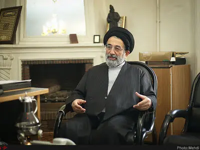  باهنر بین جریان رادیکال راست و جریان معتدل گیر کرده است/ اعتدال‌ و‌ توسعه همچنان می‌تواند خودش را در جمع اصلاح‌طلبان تعریف کند