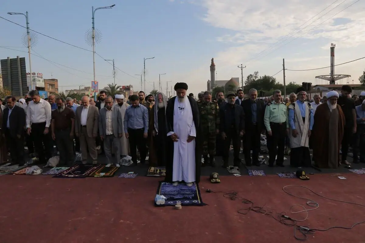 نماز عید سعید فطر در شهرهای مختلف خوزستان برگزار شد