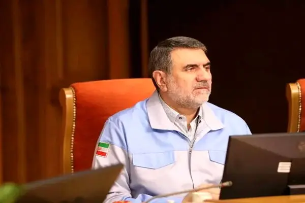 آتش در بندر شهید رجایی تا پایان شب مهار خواهد شد/ اقلام اشتعال‌زای  موجود در کانتینرها اعلام نشده بود