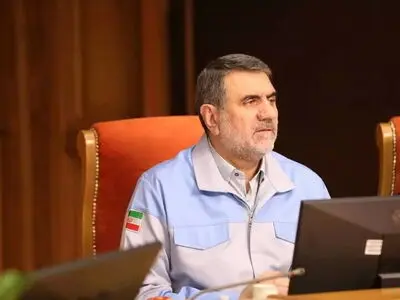 آتش در بندر شهید رجایی تا پایان شب مهار خواهد شد/ اقلام اشتعال‌زای  موجود در کانتینرها اعلام نشده بود