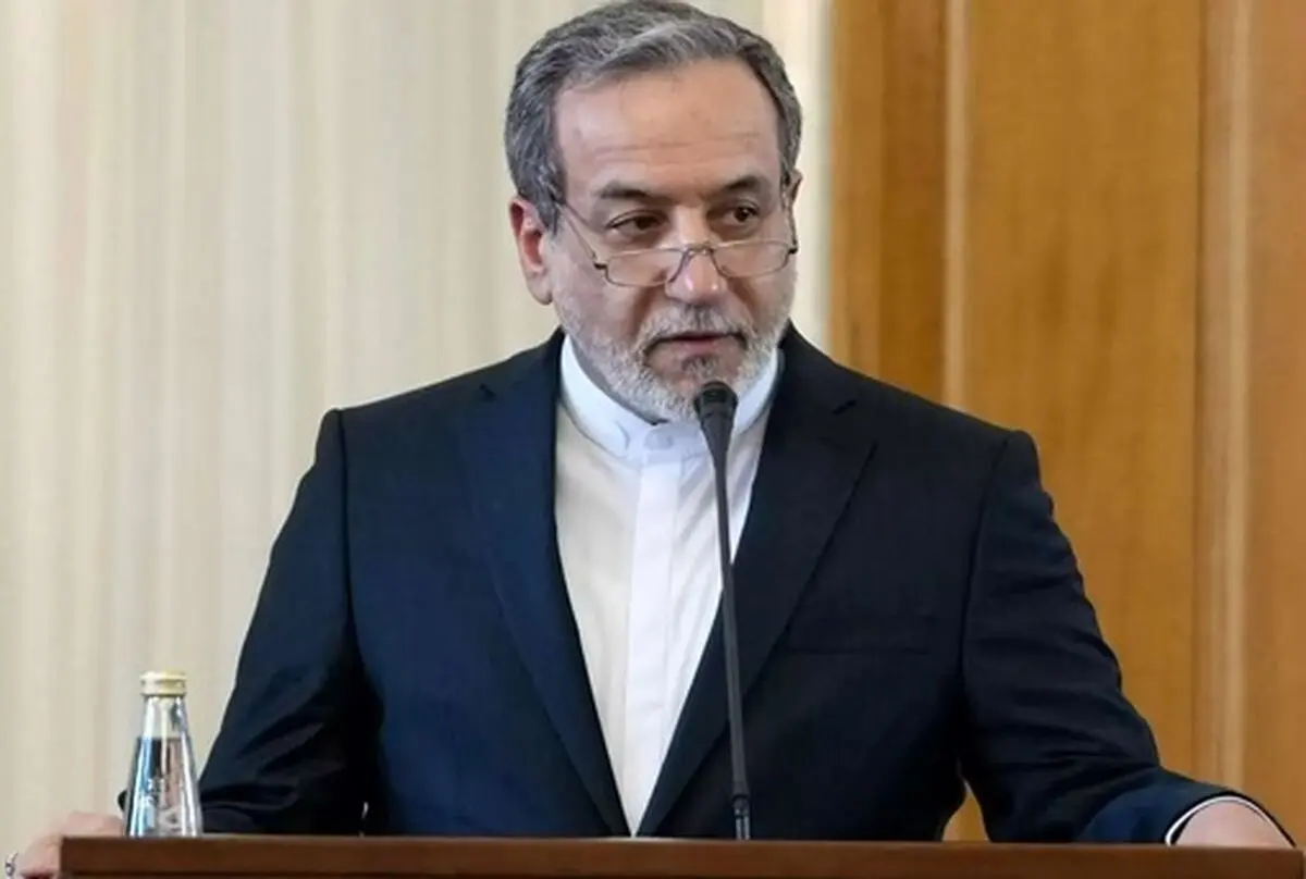 جهان روزبه‌روز اعتماد خود را به نظام مالی آمریکا بیشتر از دست می‌دهد

