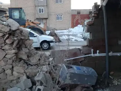  خان زنیان دوباره لرزید