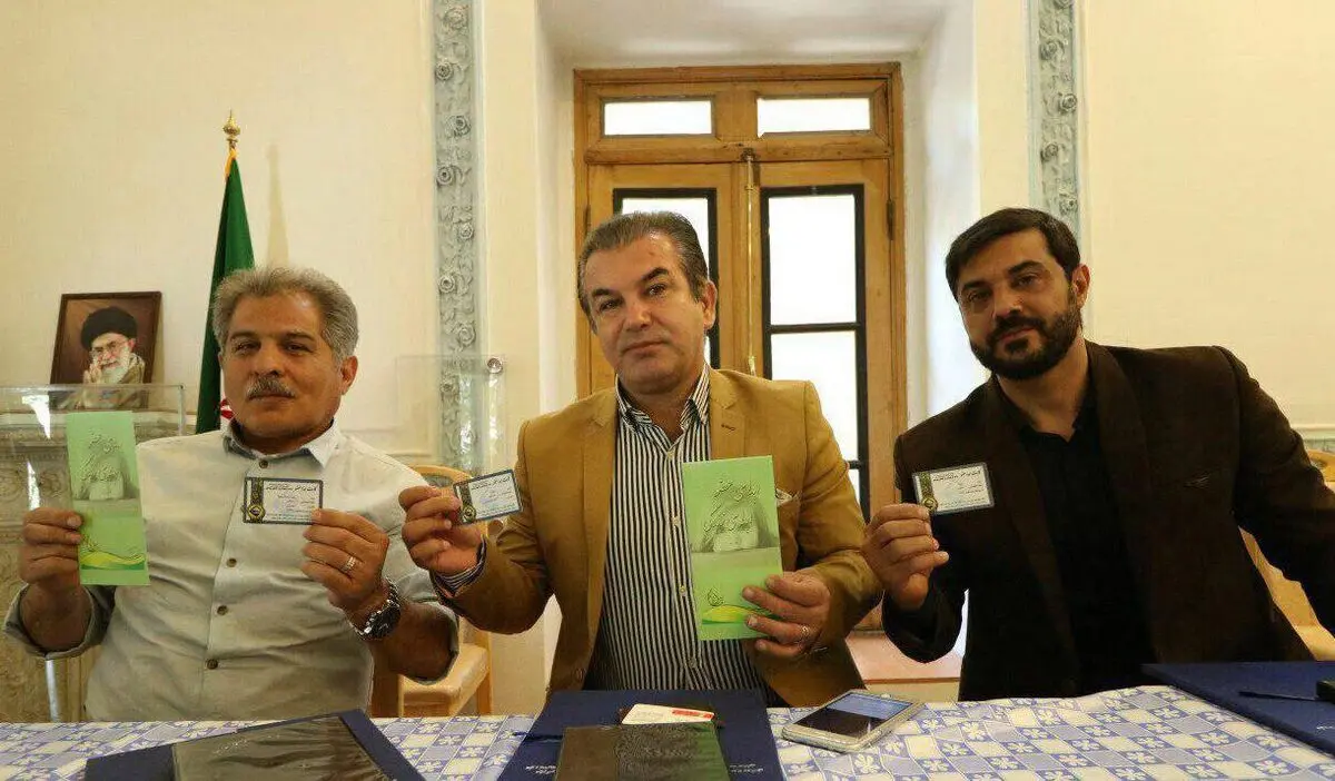 سه پرسپولیسی کارت اهدای عضو پر کردند