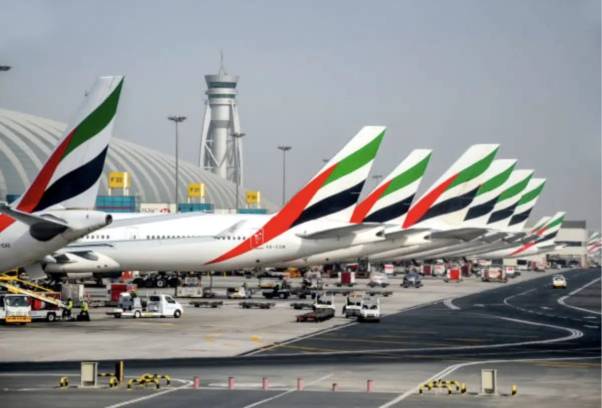 ثبت لحظه اصابت پهپاد به فرودگاه دبی + فیلم