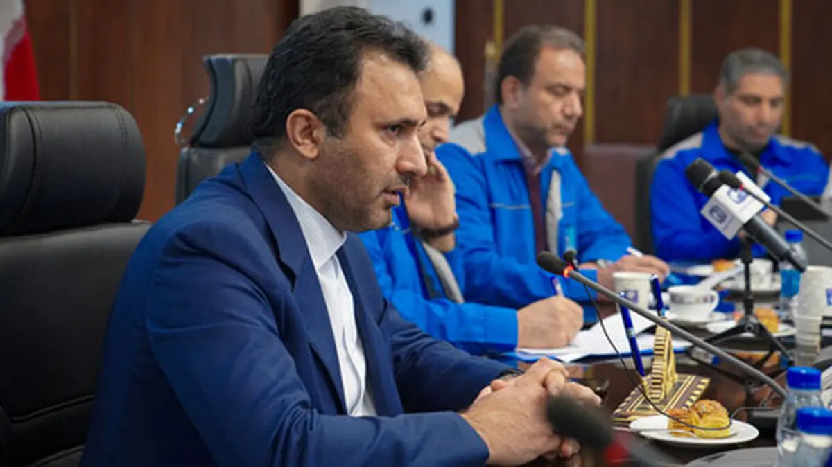 انعقاد تفاهمنامه آموزش ۶۸ هزار نفر برای مجموعه خودروساز ملی