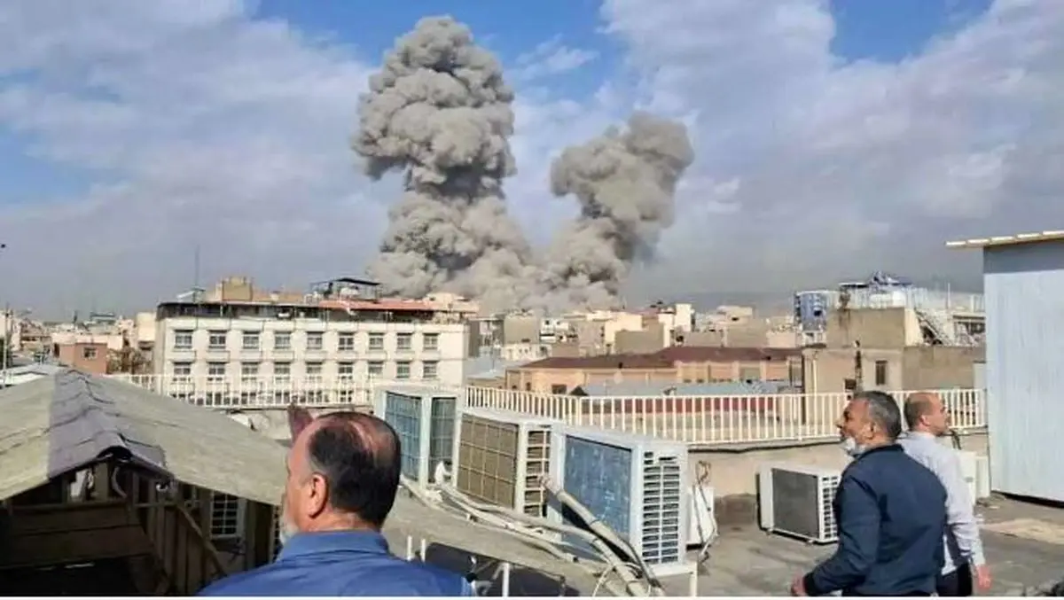 سماع دوي انفجارات في مدينة بندر عباس جنوب ايران