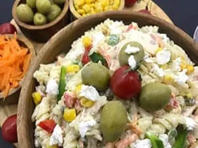 2 طرز تهیه سالاد ماکارونی خانگی خوشمزه و لذیذ