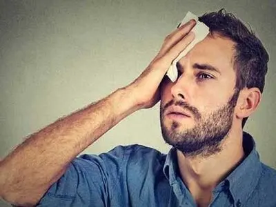 چه زمانی باید از عرق سرد وحشت کنیم؟ 