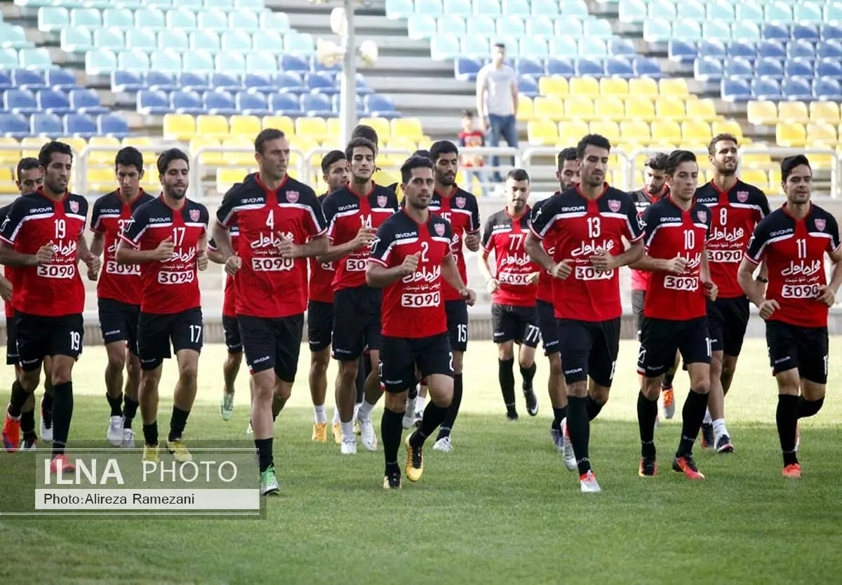 پرسپولیسی‌ها در امارات با لباس جدید تمرین کردند+ عکس