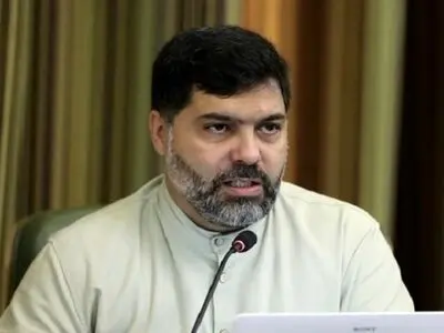 انتقاد از تداوم حضور خرده‌فروشان و معتادان در میدان امام حسین (ع) 