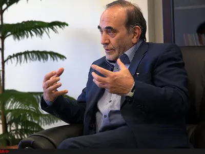 فانی برخی معاونانش را تغییر دهد/ معلمِ سه‌شغله؛ حال و حوصله ندارد