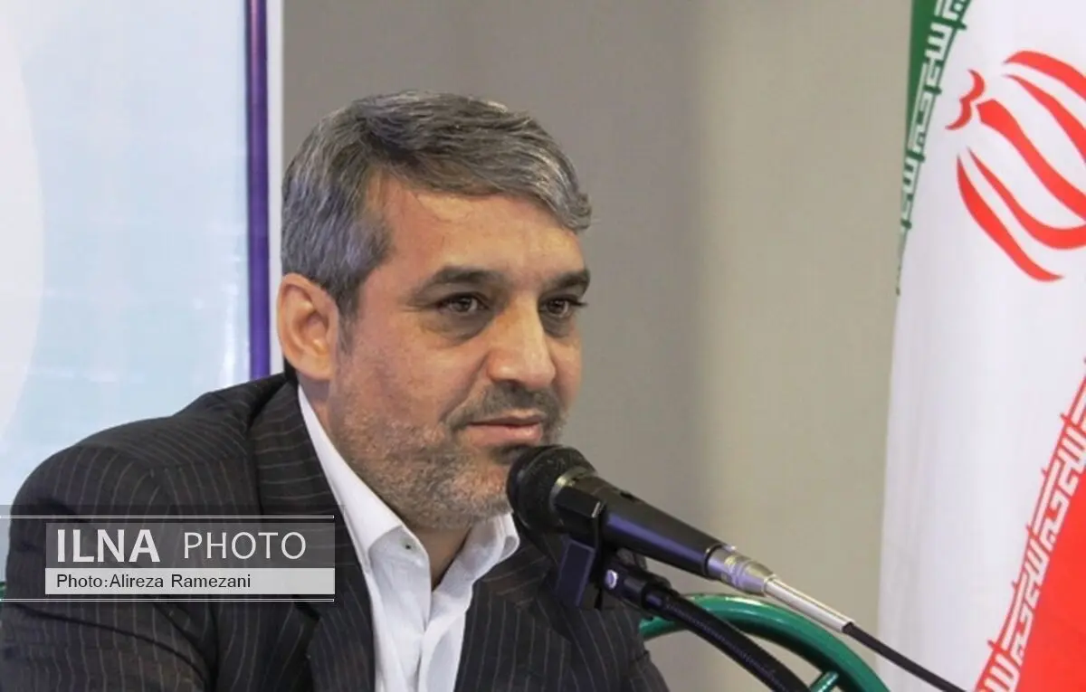موسسان مدارس غیر دولتی خیرین مدرسه‌دار هستند 