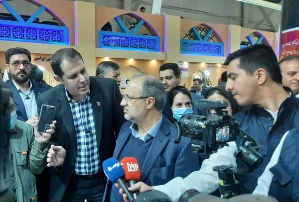 عمل به اقتصاد مقاومتی در پی بهرهمندی صنعتگران از شرکتهای دانش بنیان