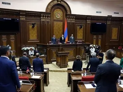 موافقت پارلمان ارمنستان با استقرار هیئت نظارت اروپا در مرز با آذربایجان