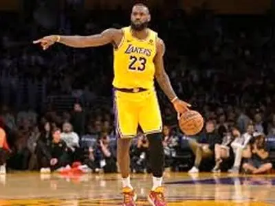 ویدئو: ستاره 41 ساله ‏NBA‏ دست‌بردار نیست