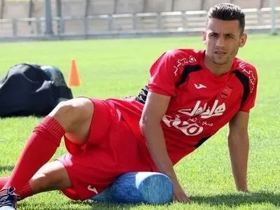 ملی‌پوش امید با پرسپولیس چهار ساله تمدید کرد (عکس)