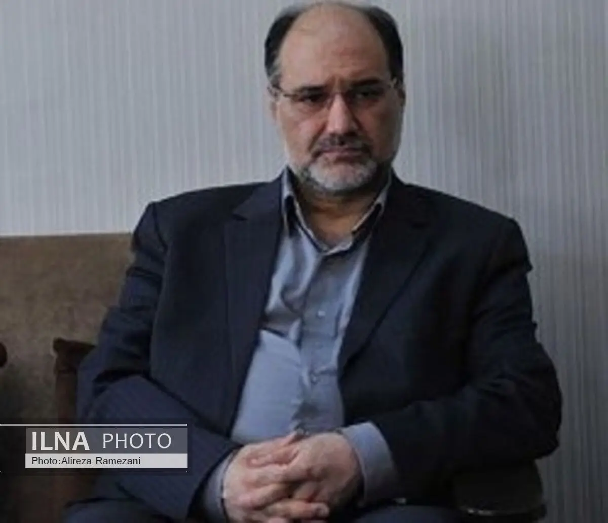 معاون وزیر ارشاد در جریان آخرین مراحل بازسازی تالار قشقایی قرار گرفت