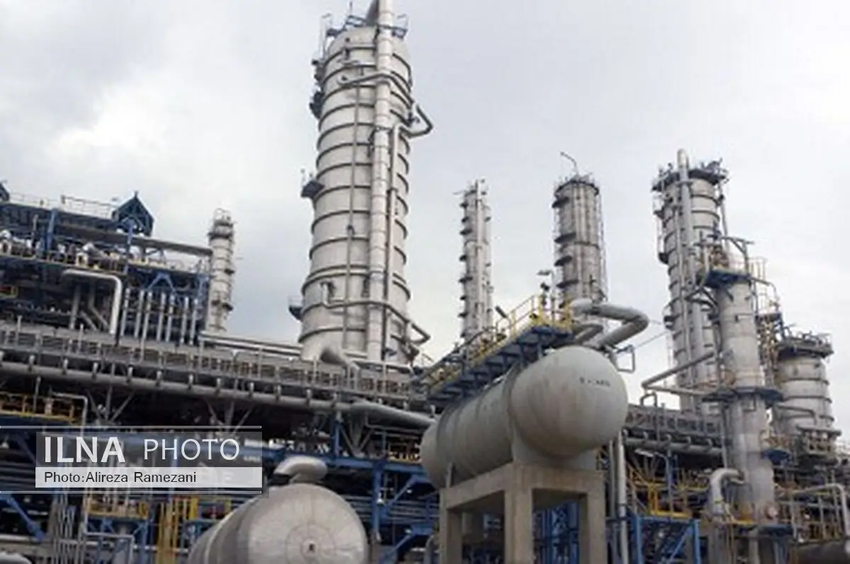 Iran seeking $60B from Total to Mitsui for petrochemicals