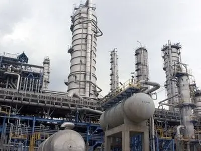 Iran seeking $60B from Total to Mitsui for petrochemicals