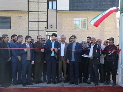 زمین چمن مصنوعی شهدای قصردشت شهر شیراز افتتاح شد