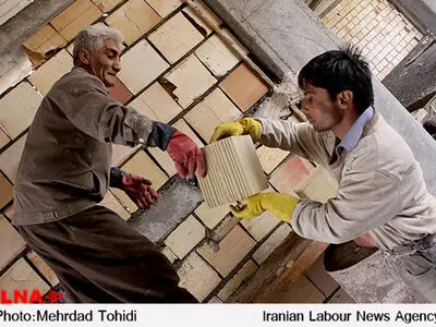 کارگران ساختمانی توان مالی پرداخت افزایش حق بیمه را ندارند