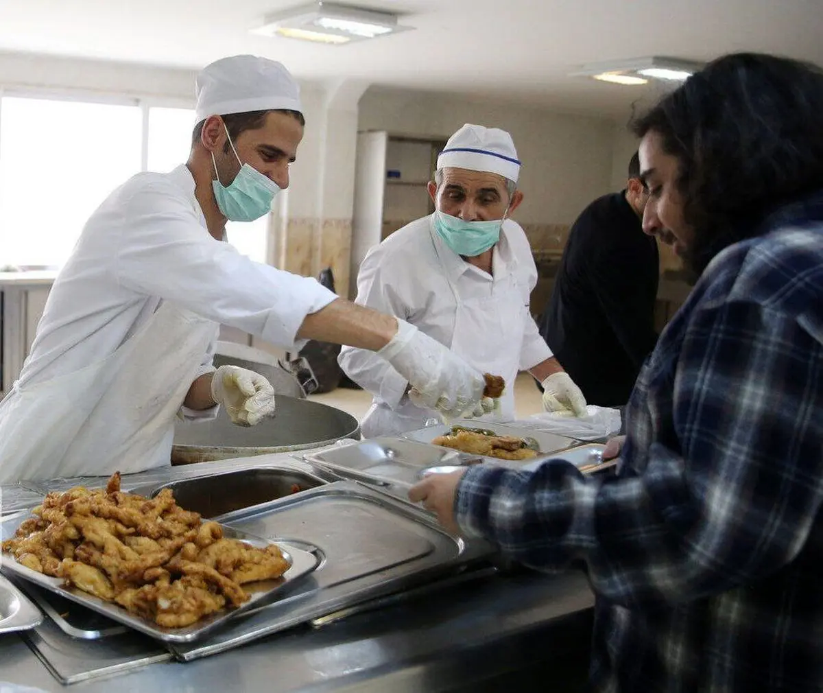 هدررفت روزانه ۳۰۰ میلیون تومان غذا در دانشگاه تهران