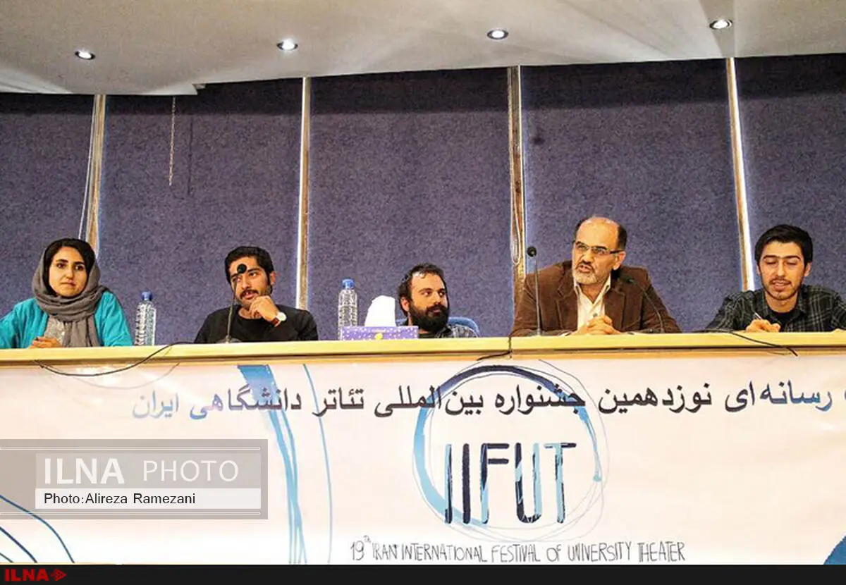 نبود یک دبیرخانه دائمی برای جشنواره‌ی تئاتر دانشگاهی ضربه‌زننده است
