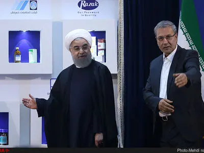 بازدید رئیس جمهور از شرکت داروسازی رازک و رو نمایی از داروهای جدید