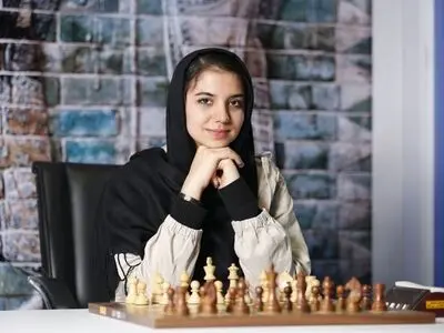 خادم الشریعه در رده هشتم ایستاد