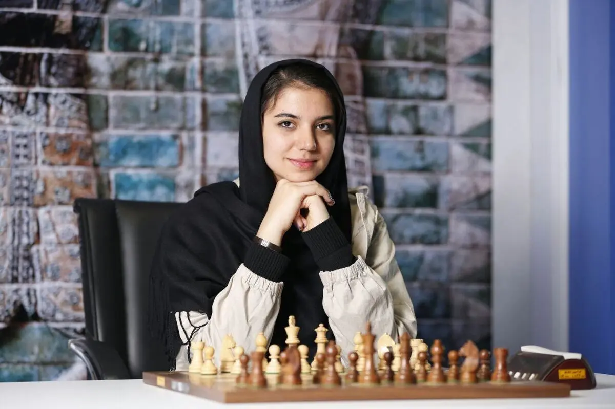 خادم الشریعه در رده هشتم ایستاد