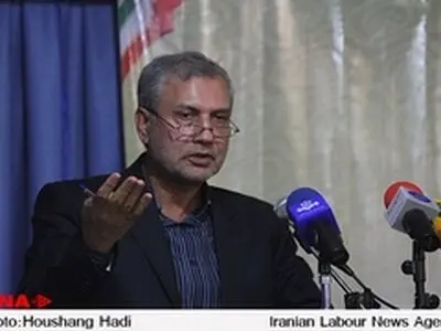 کنفرانس اقتصاد ایران محل ارتباط دولت و نخبگان است