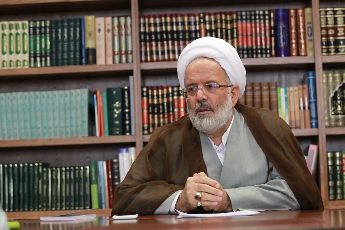 آیت‌الله مصباح یزدی یکی از ستون‌های مهم حوزه علمیه و کشور بود