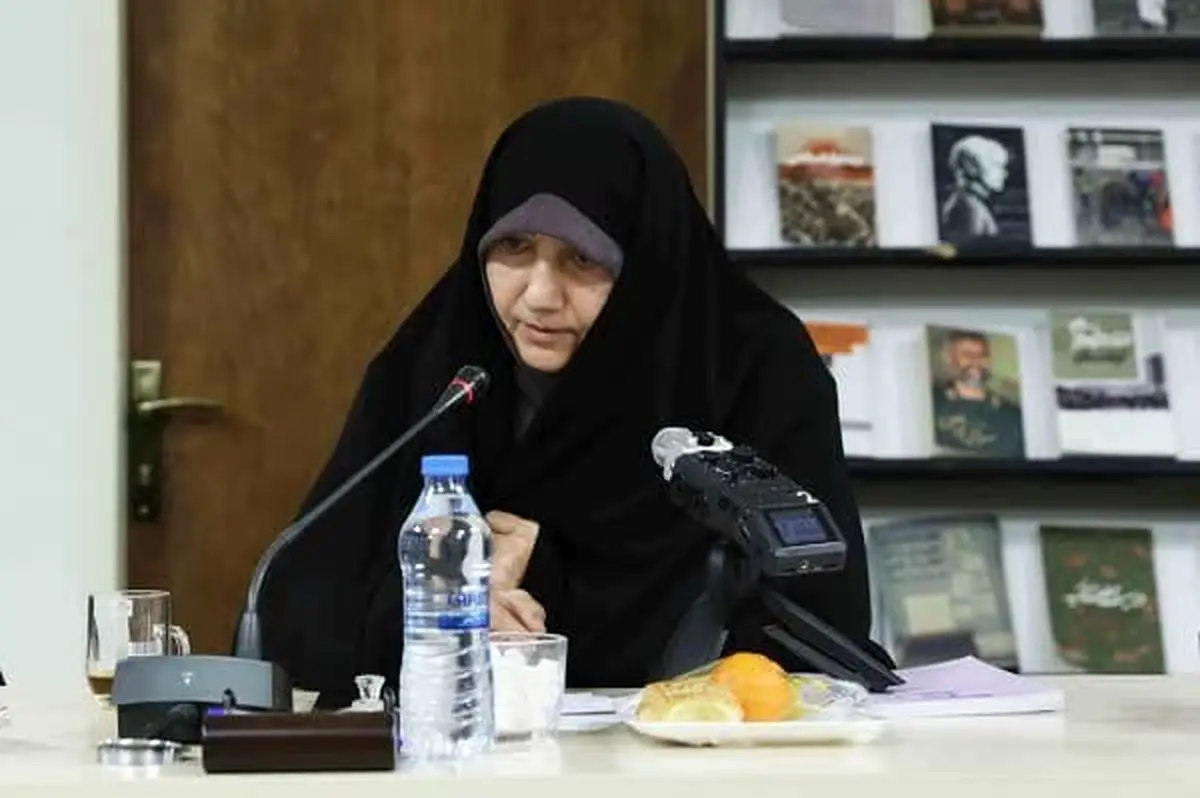 هویت انسان ایرانی در گذر تاریخ؛ تجلی پایداری، فرهنگ و دینمداری است
