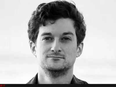 مراسل سی‌إن‌إن: ترامب یستخدم الوسطاء لإسترضاء طهران للعودة إلی المفاوضات/ إیران لن تستلم أبدا امام العقوبات و التهدیدات