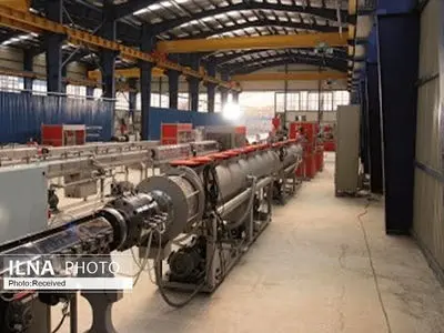 هشدار درباره موج تعطیلی واحدهای تولیدی / تولید زیر فشار بی‌ثباتی و گرانی نفس می‌کشد/ دنیا منتظر تولیدکننده ایرانی نمی‌ماند