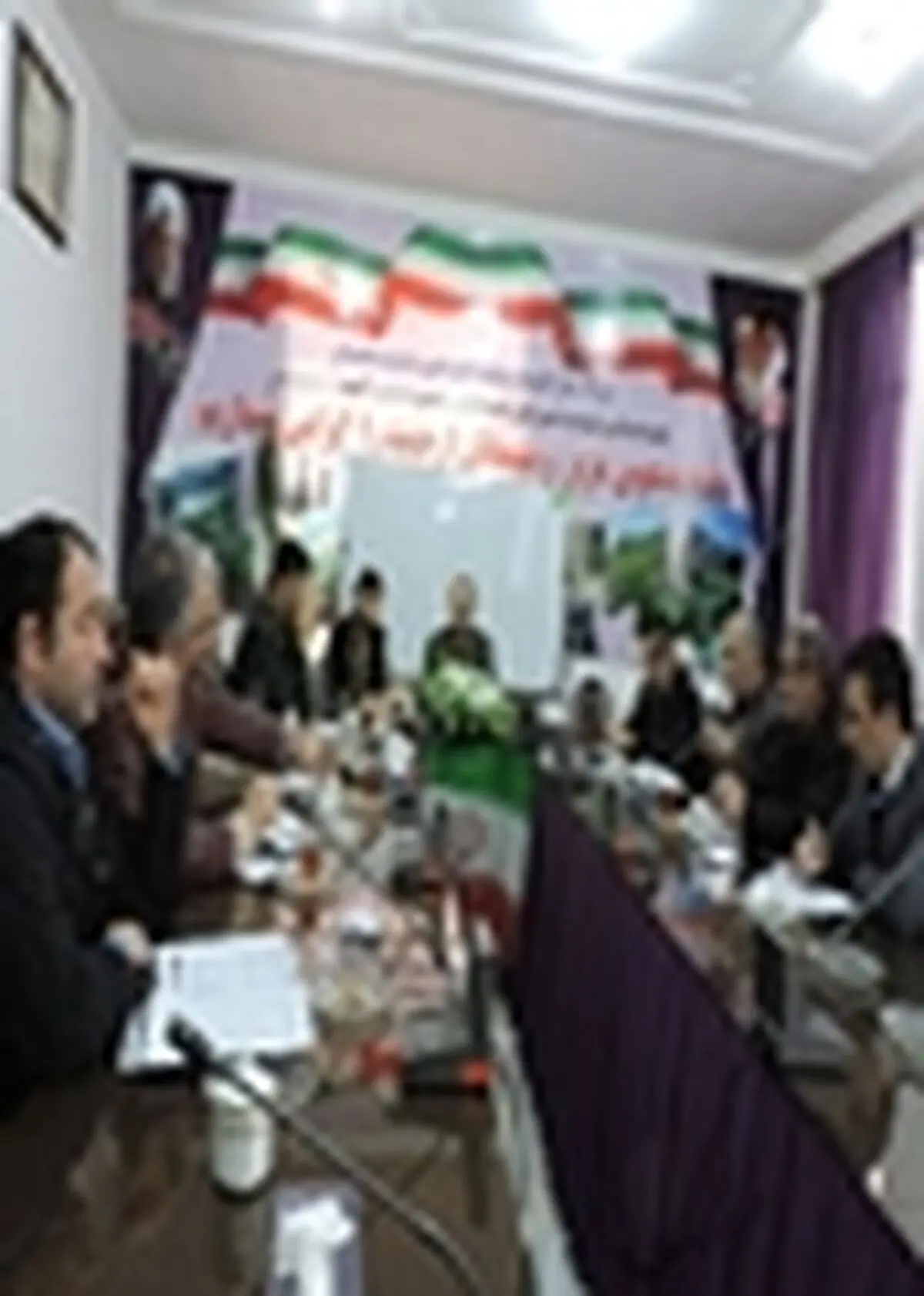 رهبری عالمانه و بصیرت ملی رمز اقتدار انقلاب است
