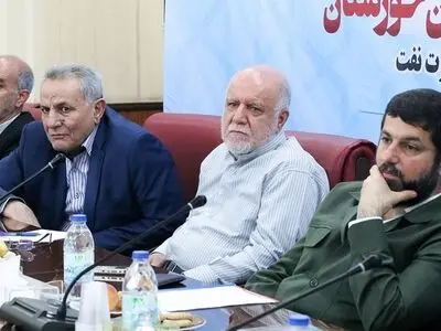 اصلی ترین وظیفه وزارت نفت در این دوره تامین منابع مالی است