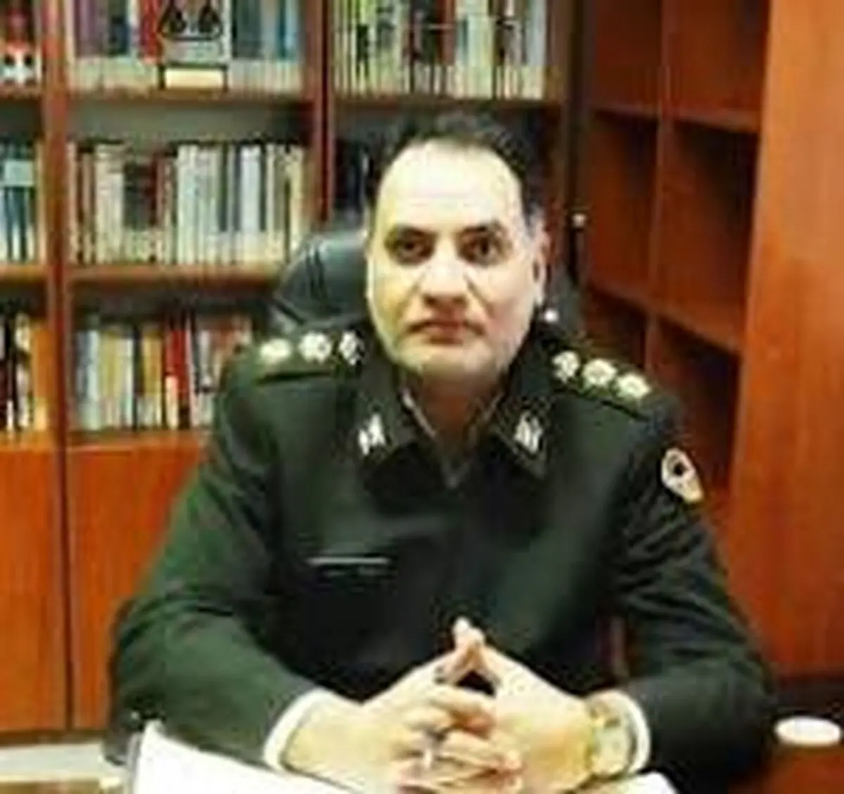 سالمندان برای کار با دستگاه خودپرداز مراقب سارقان در کمین باشند