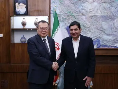 موافقتنامه همکاری‌های ۲۵ ساله ایران و چین عملیاتی شود