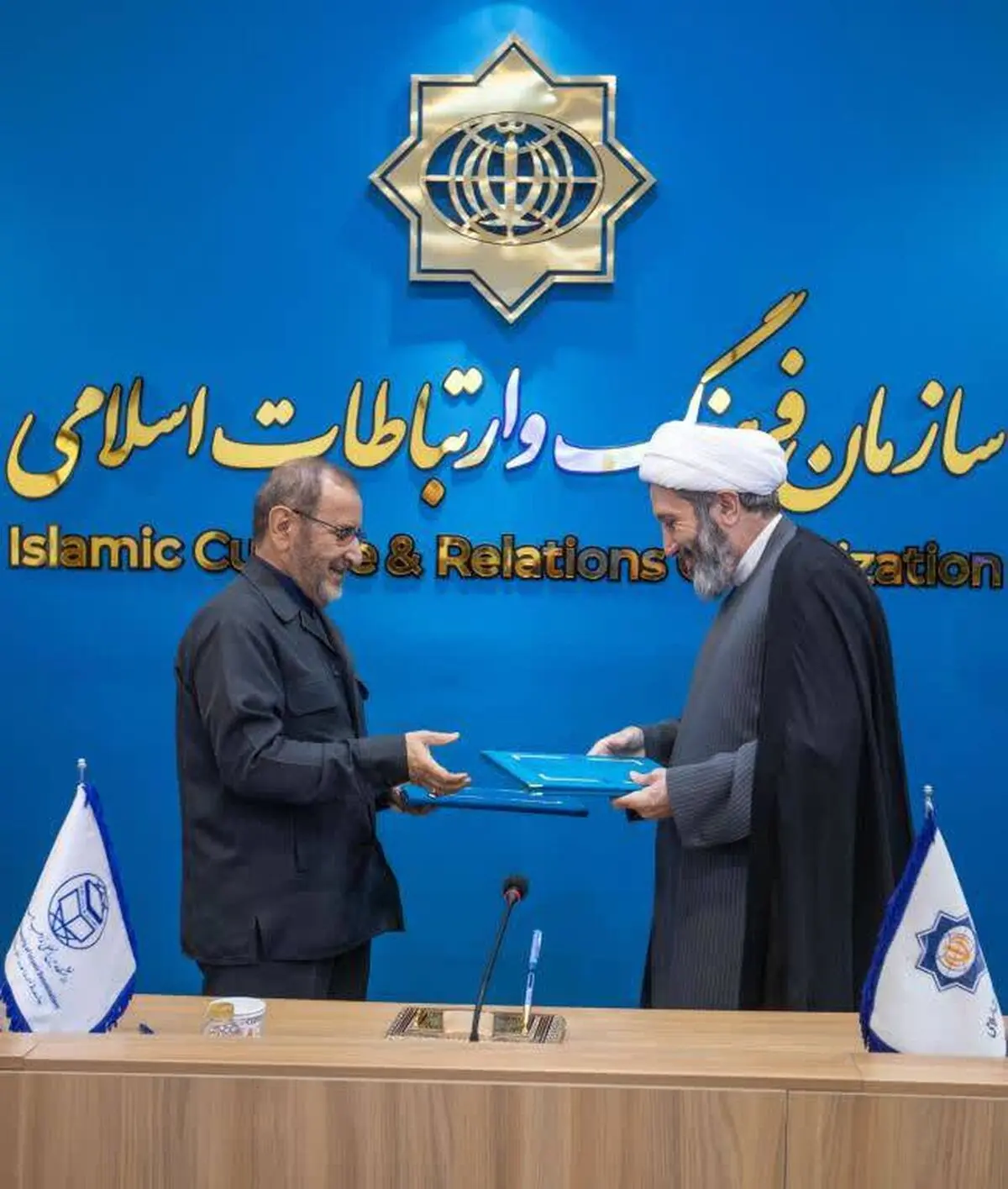 فلاح‌زاده: دیپلماسی وحدت به زبان روز و ابزارهای نوین نیاز دارد