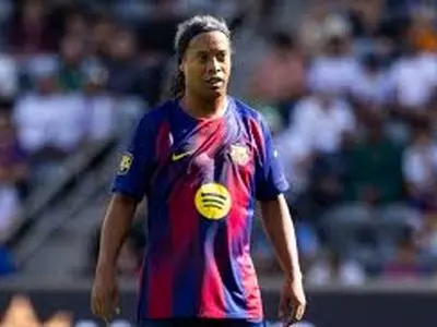 ویدئو: رونالدینیو حرکت کلیپ تبلیغاتی خود را تکرار کرد